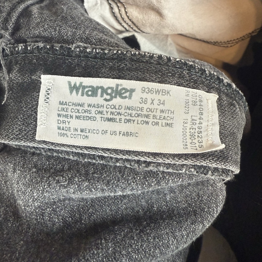 Vintage Wrangler Jeans Mens 38x34 Black 936WBK Western Rodeo Denim US Fabric - Picture 5 of 9